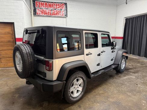 Used 2012 Jeep Wrangler Unlimited Sport AWD/4WD image 4