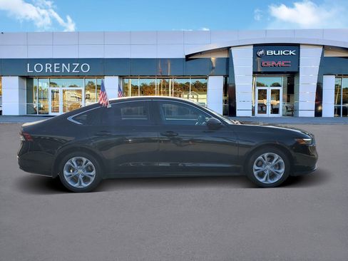 Used 2023 Honda Accord LX image 4