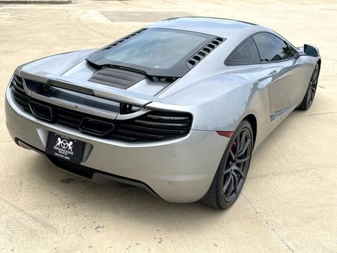 Used 2012 McLaren MP4-12C Base image 29