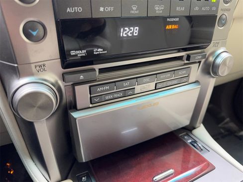 Used 2013 Lexus GX 460 Premium image 75