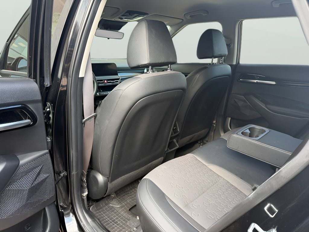 Used 2026 Kia Seltos S FWD image 19