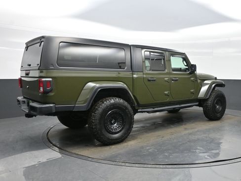 Certified 2021 Jeep Gladiator Willys image 6