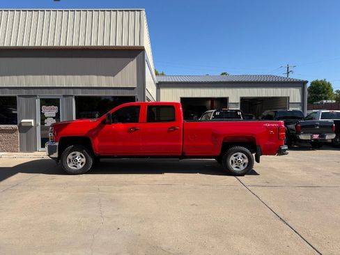 Used 2017 Chevrolet Silverado 2500 W/T w/ Snow Plow Prep Package AWD/4WD image 1