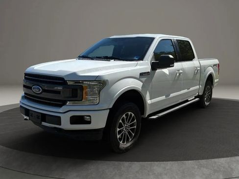 Used 2018 Ford F150 XLT w/ Equipment Group 302A Luxury AWD/4WD image 3