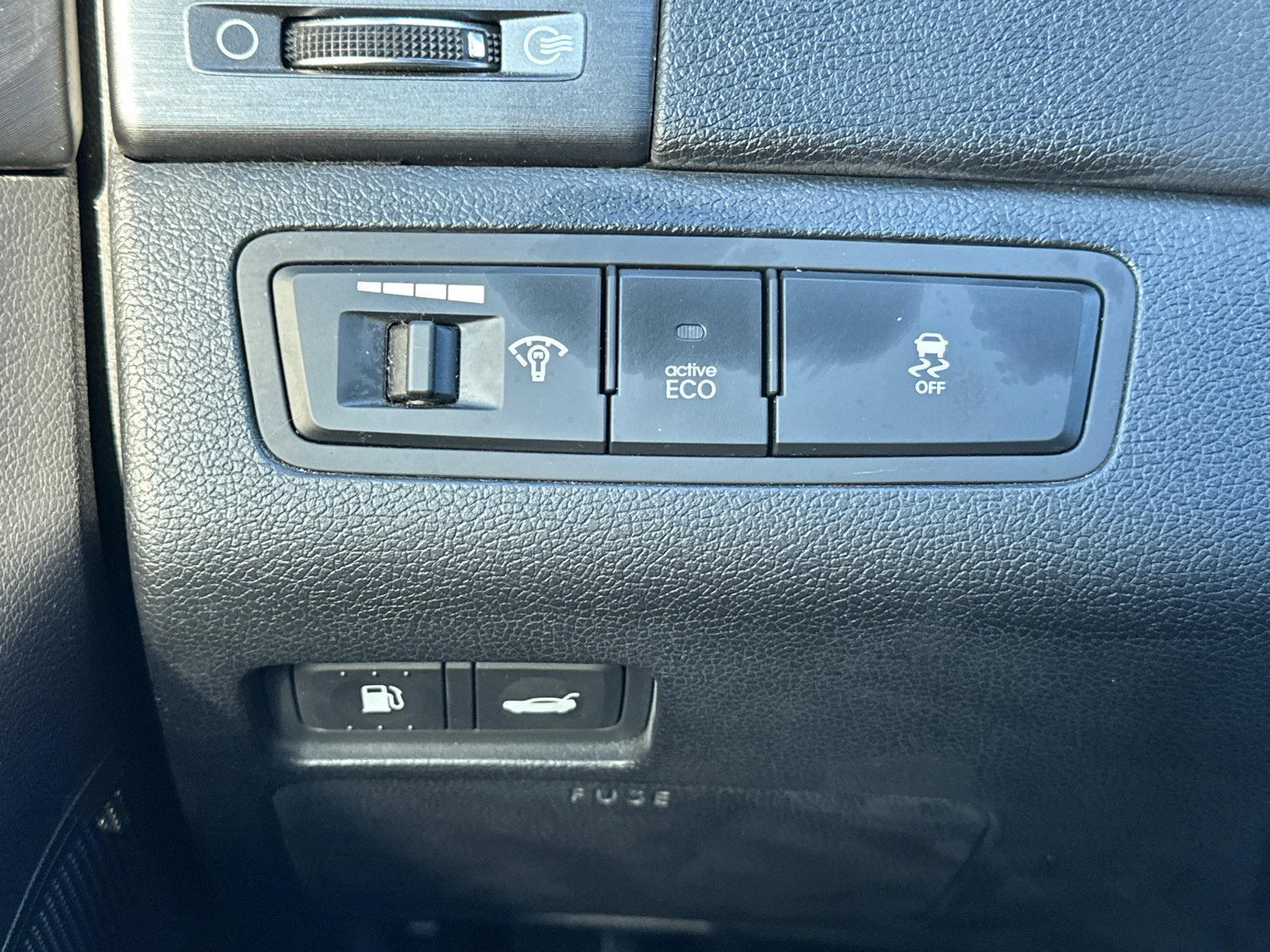 Used 2013 Hyundai Sonata SE w/ Navigation & Sunroof Pkg FWD image 30