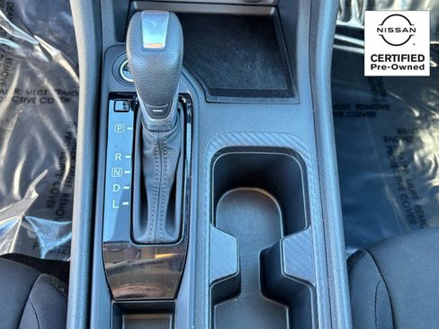 Certified 2025 Nissan Sentra S image 25