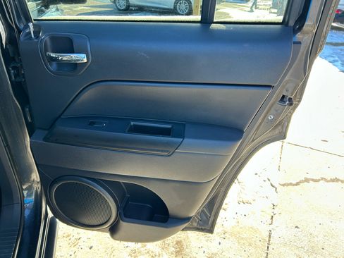 Used 2015 Jeep Patriot Sport w/ Power Value Group image 16