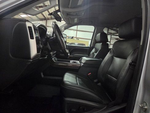 Used 2018 GMC Sierra 2500 SLT w/ Suspension Package, Off-Road AWD/4WD image 64