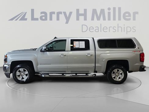 Used 2017 Chevrolet Silverado 1500 LT w/ All Star Edition AWD/4WD image 2