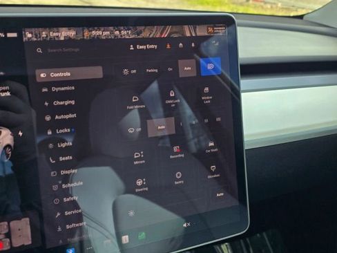 Used 2021 Tesla Model 3 Standard Range Plus RWD image 27