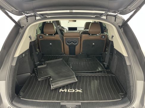Used 2024 Acura MDX SH-AWD w/ Technology Package image 19
