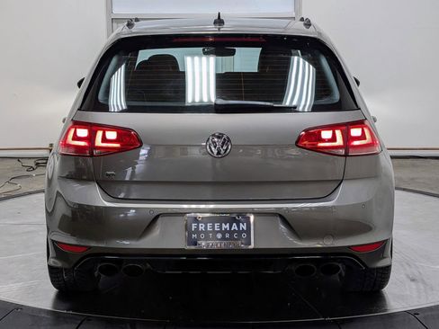 Used 2017 Volkswagen Golf 4-Door AWD/4WD image 8