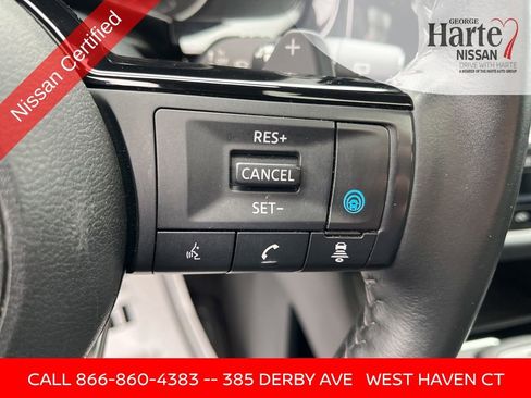 Certified 2024 Nissan Pathfinder SL w/ SL Premium Package AWD/4WD image 34