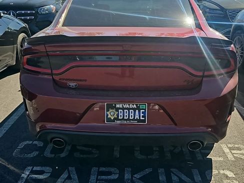 Used 2023 Dodge Charger R/T w/ Plus Group image 3