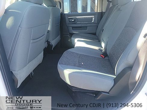 Used 2019 RAM 1500 Big Horn image 12