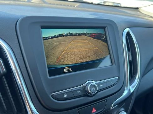 Used 2019 Chevrolet Equinox LT FWD image 13