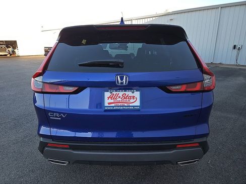 Certified 2025 Honda CR-V Sport image 6