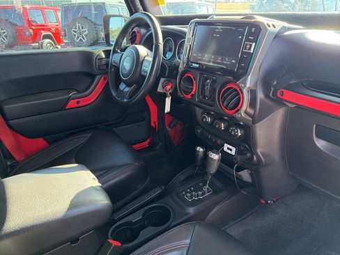 Used 2013 Jeep Wrangler Unlimited Sport image 40