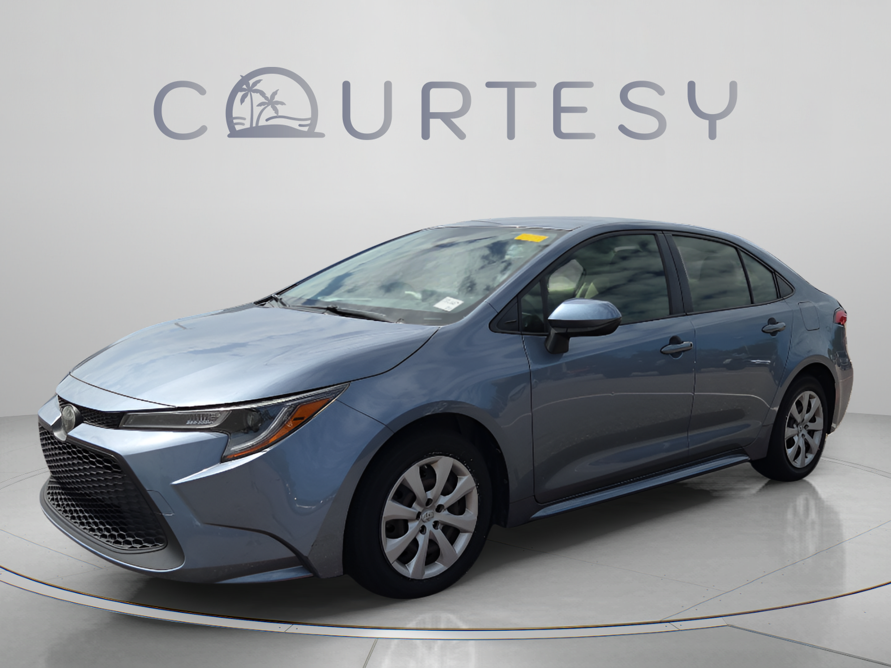 Certified 2020 Toyota Corolla LE FWD image 1