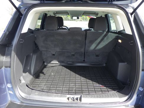 Used 2018 Ford Escape S image 18