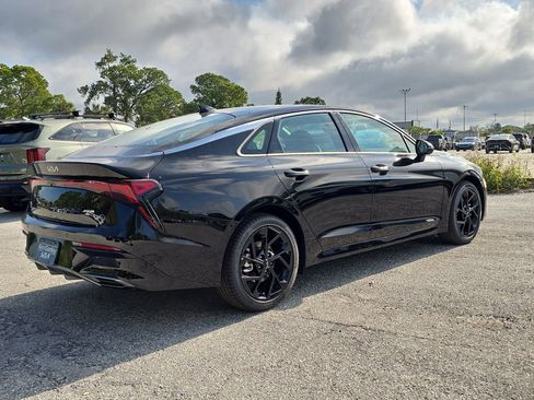 New 2026 Kia K5 GT-Line FWD image 8