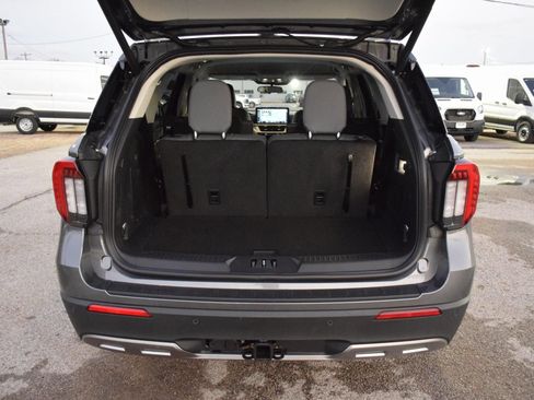 New 2026 Ford Explorer Active w/ Active Comfort Package image 22