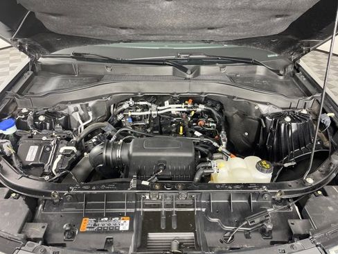 Used 2023 Ford Explorer XLT w/ Equipment Group 202A image 35