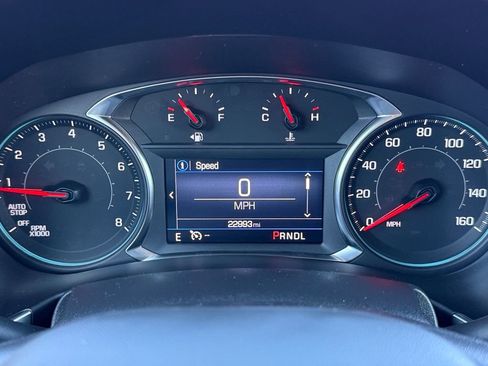 Used 2023 Chevrolet Equinox LT FWD image 13
