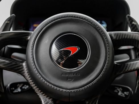 Used 2017 McLaren 570S Coupe image 25