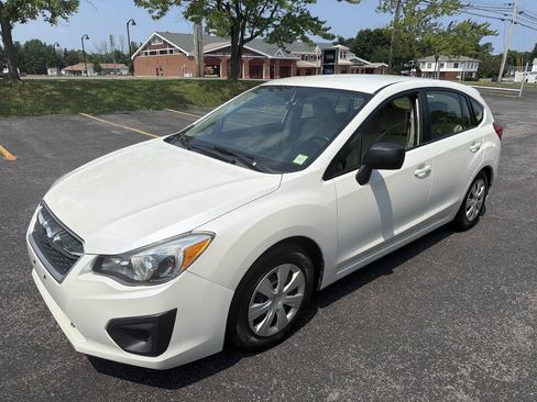 Used 2014 Subaru Impreza 2.0i AWD/4WD image 13