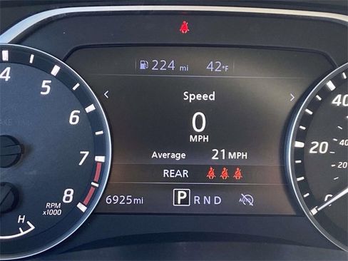 Used 2024 Nissan Frontier SL image 20