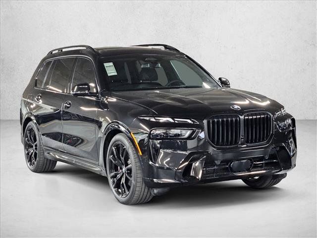 Used 2027 BMW X7 xDrive40i w/ M Sport Package AWD/4WD image 3