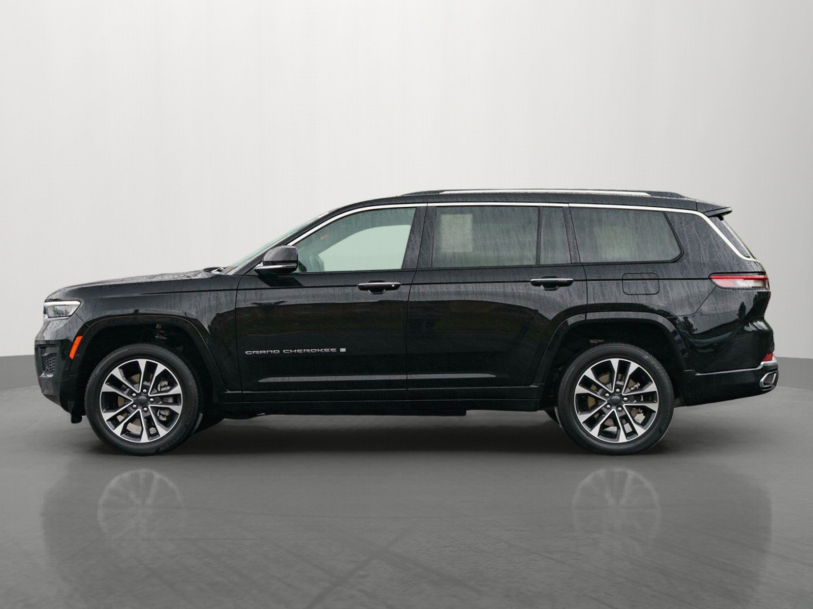 Used 2023 Jeep Grand Cherokee L Overland AWD/4WD image 4