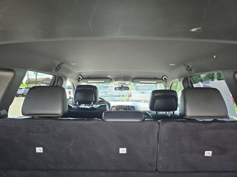 Used 2021 Jeep Grand Cherokee Laredo X image 14