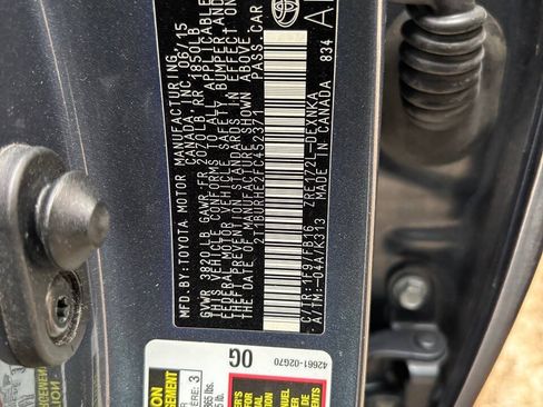 Used 2015 Toyota Corolla LE FWD image 10