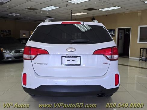 Used 2014 Kia Sorento LX FWD image 7