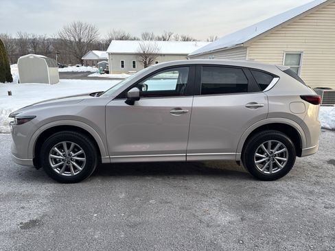 Used 2025 MAZDA CX-5 AWD 2.5 S w/ Preferred Package image 7