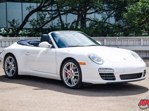 Used 2012 Porsche 911 Carrera 4S AWD/4WD image 6