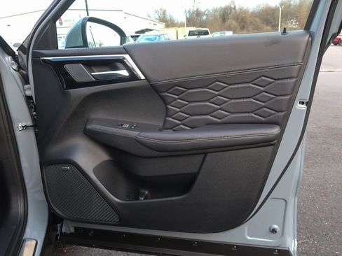 New 2026 Mitsubishi Outlander SEL FWD image 26