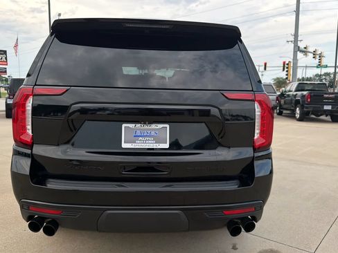 Used 2021 GMC Yukon Denali w/ Denali Premium Package AWD/4WD image 15
