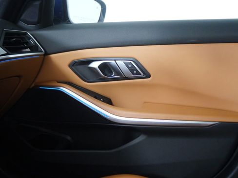 Certified 2023 BMW 330i Sedan w/ Premium Package image 26