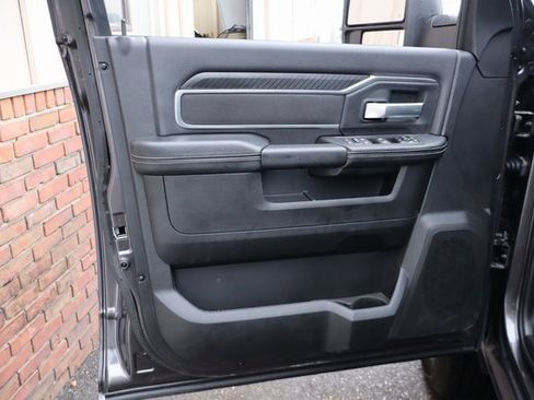 Used 2025 RAM 2500 Big Horn image 11