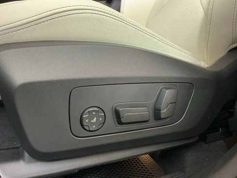 New 2026 BMW X1 xDrive28i w/ Convenience Package image 20