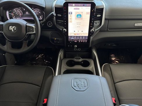 New 2026 RAM 3500 Laramie AWD/4WD image 16