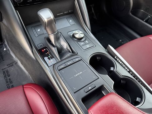Certified 2023 Lexus IS 350 F Sport image 23