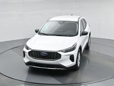 Used 2024 Ford Escape Active image 38