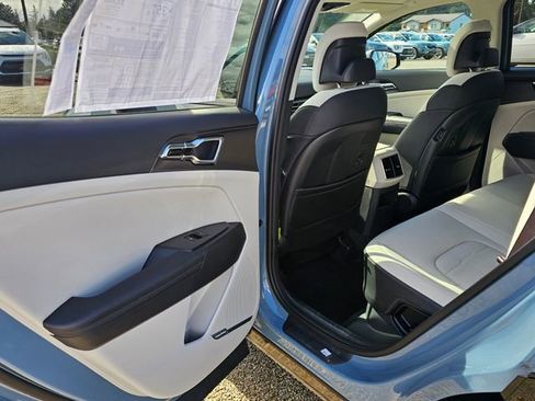 New 2026 Kia Sportage SX Prestige AWD/4WD image 13