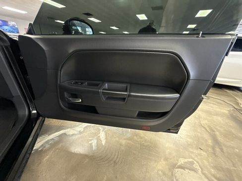 Used 2009 Dodge Challenger R/T RWD image 19