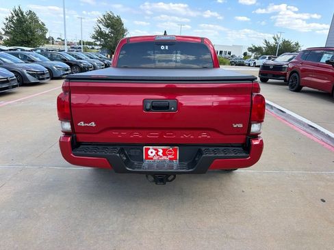 Used 2023 Toyota Tacoma SR5 w/ Technology Package AWD/4WD image 4