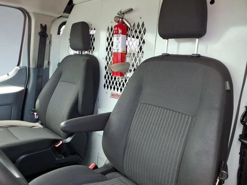 Used 2019 Ford Transit 250 148 Low Roof RWD image 15